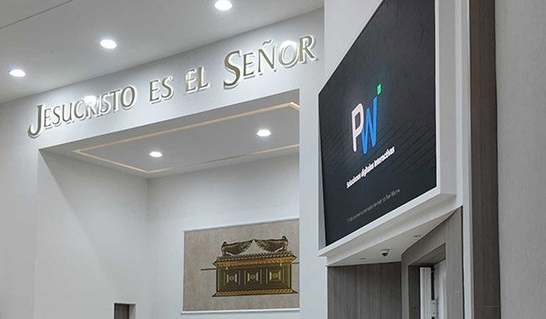 Iglesia Universal